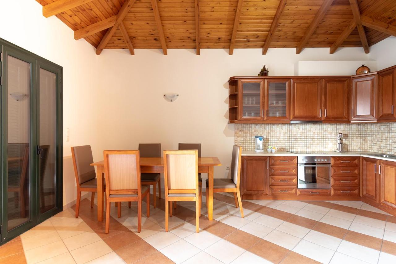 Papadeas Villas Megali Mantineia Esterno foto