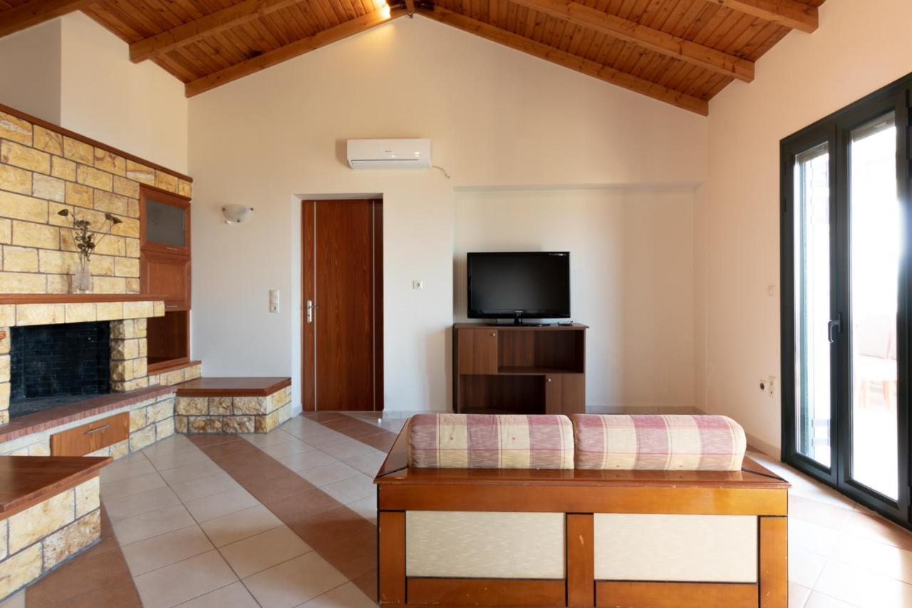 Papadeas Villas Megali Mantineia Esterno foto