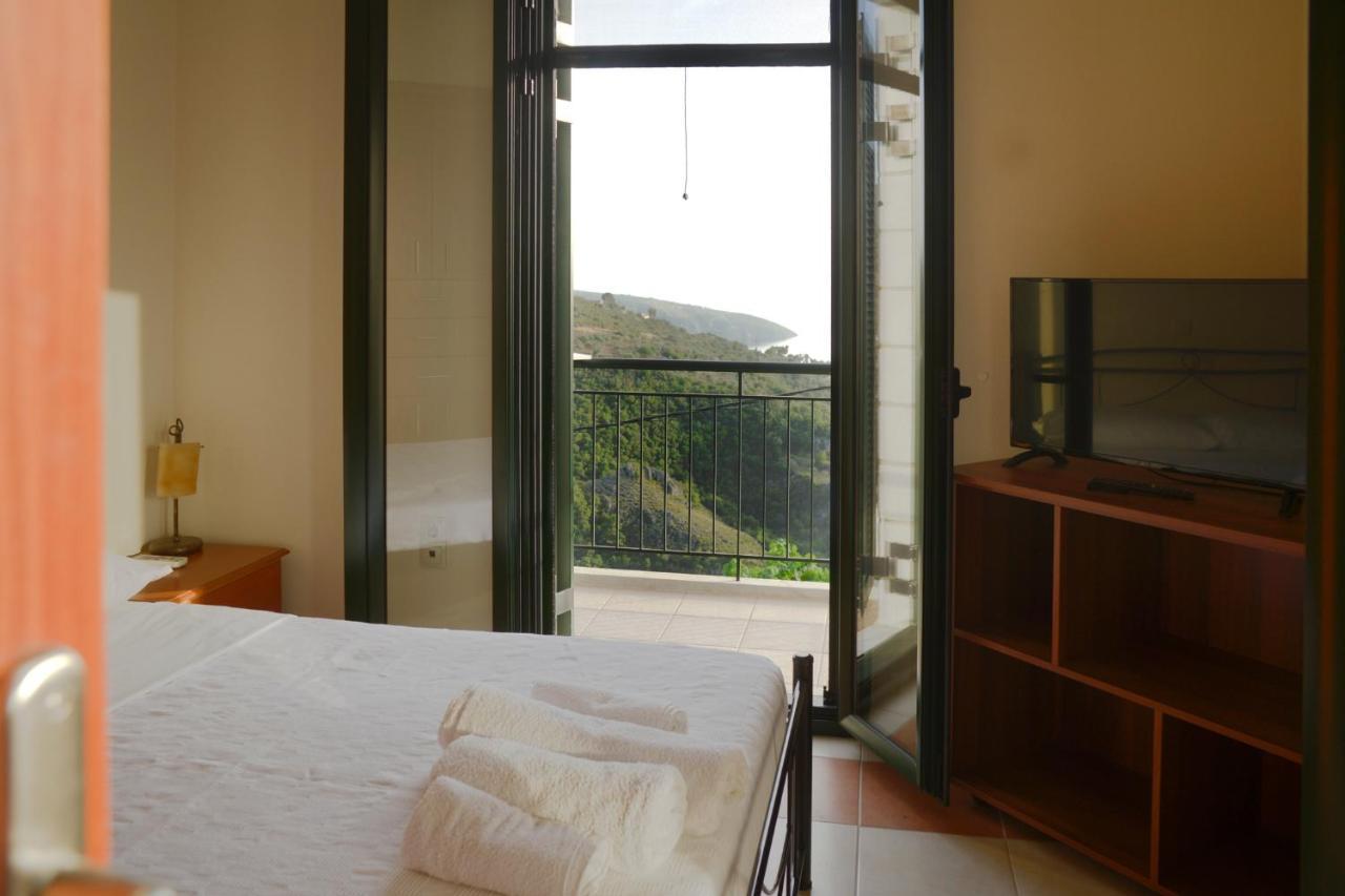 Papadeas Villas Megali Mantineia Esterno foto
