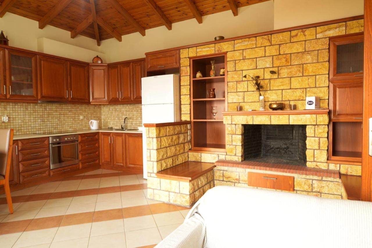 Papadeas Villas Megali Mantineia Esterno foto