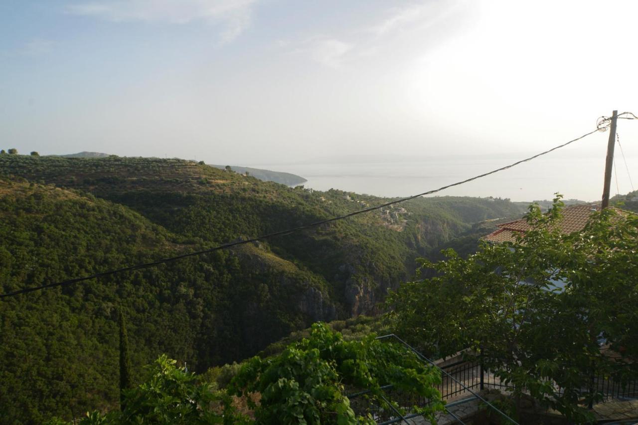 Papadeas Villas Megali Mantineia Esterno foto