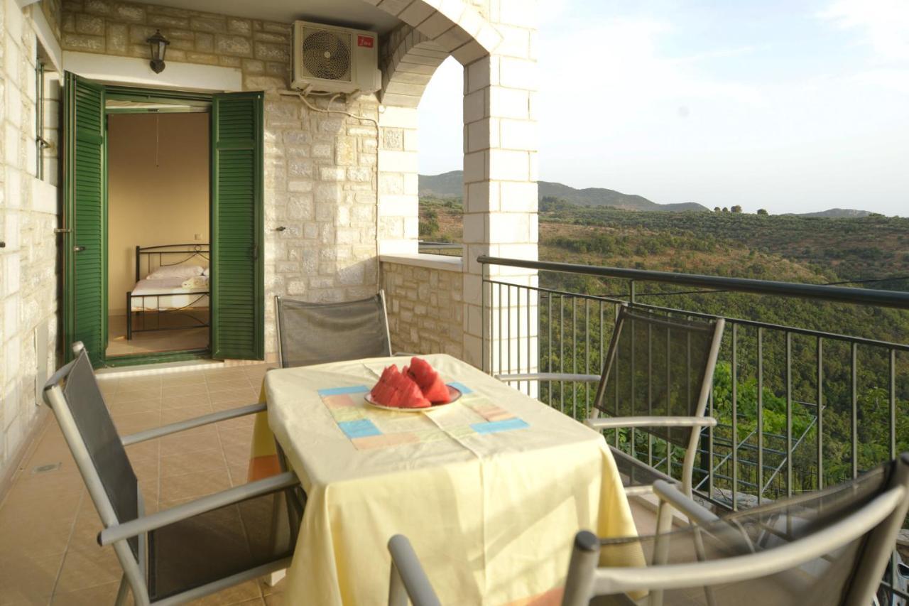 Papadeas Villas Megali Mantineia Esterno foto