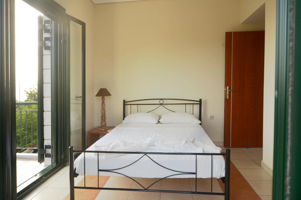 Papadeas Villas Megali Mantineia Esterno foto